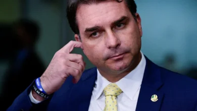 Flávio diz que é mentira financiamento de Vorcaro para filme de Bolsonaro: 'é dinheiro privado'