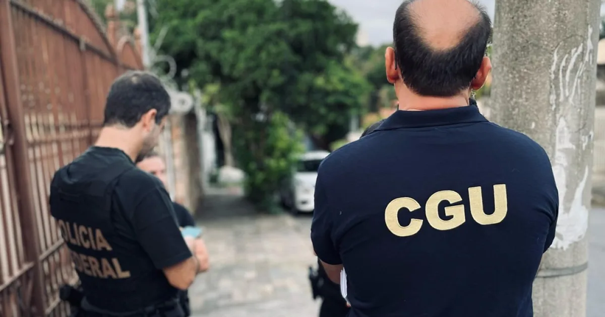 Fraude do INSS: PF e CGU apreendem mais de 287 dentro de sacolas plásticas em mega operação