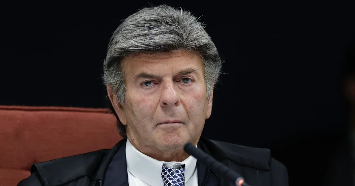 Fux nega pedido da Alerj e mantém Ricardo Couto no governo do Rio