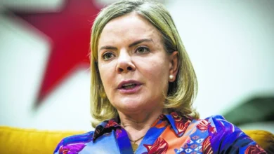 Gleisi pressiona Alcolumbre por CPI do Banco Master e liga escândalo bancário ao bolsonarismo