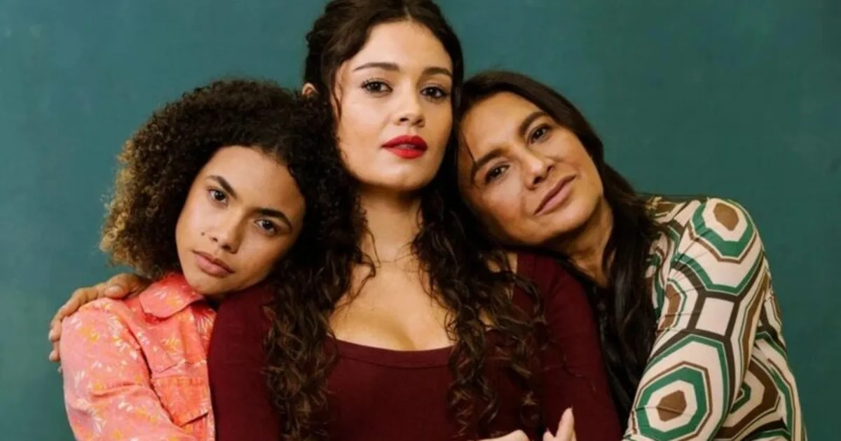 Globo muda programação e faz homenagem inédita para o fim de Três Graças