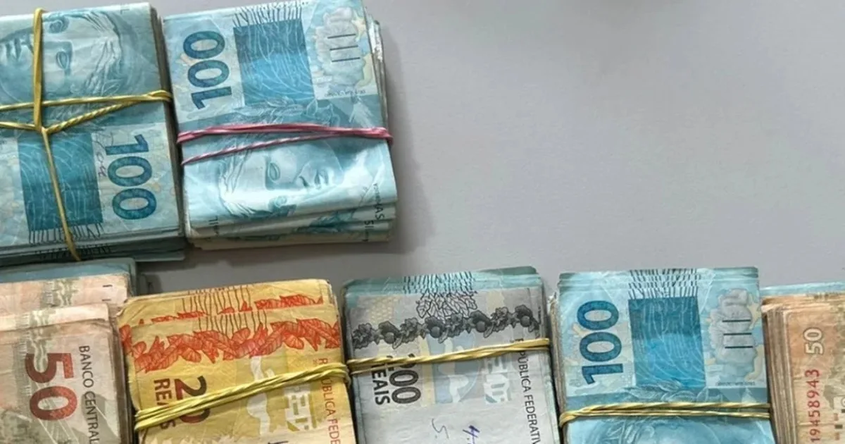 Irmão engana aposentado e leva R$ 61 mil guardados para compra de aparelho auditivo