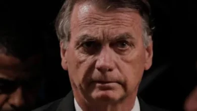 Jair Bolsonaro tem alta após cirurgia e seguirá tratamento por até 9 meses