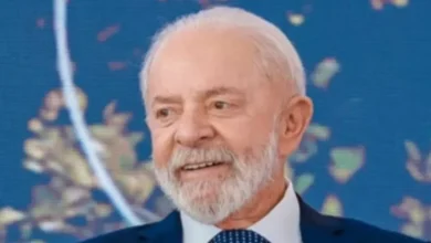 Luiz Inácio Lula da Silva vai ao Sírio-Libanês para acompanhamento médico