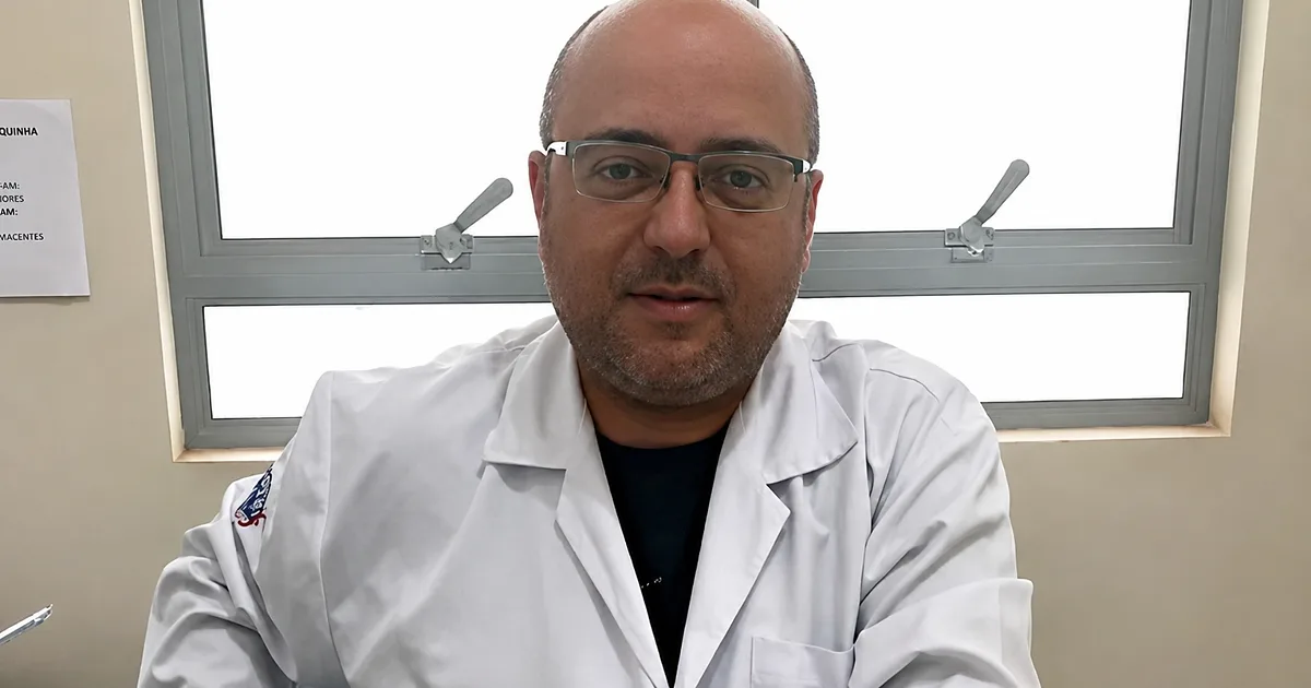 Médico ginecologista e mulher de 36 anos morrem em acidente na PR-486