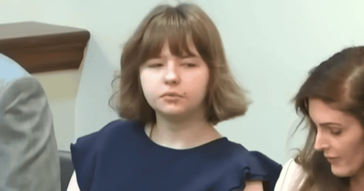 Menina de 15 anos é condenada após atitude contra a mãe e motivo surpreende