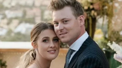 Michael Schumacher reaparece após 10 anos em casamento da filha