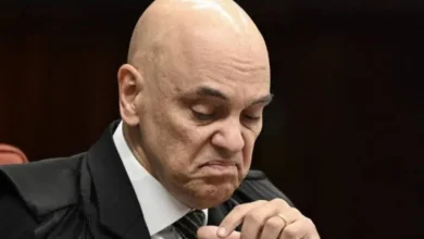 Moraes rejeita mudança e mantém prisões de condenados