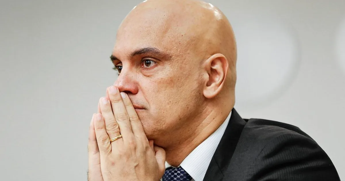 Pesquisa mostra 57% de eleitores brasileiros a favor do impeachment de ministros do STF