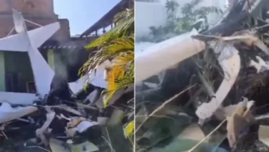 Piloto morre após avião de pequeno porte cair sobre residência em Nova Iguaçu