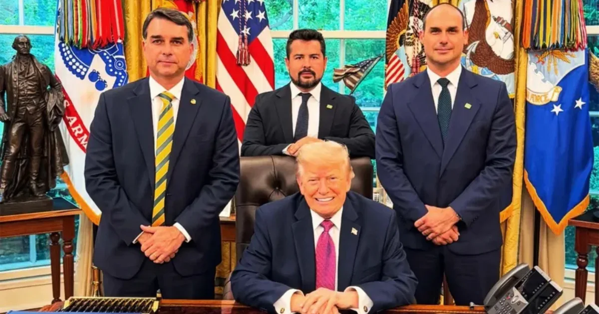 PL celebra decisão dos EUA e vê fortalecimento político de Flávio Bolsonaro