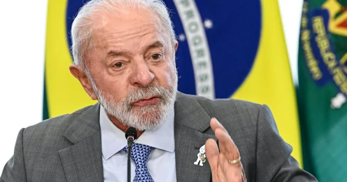 Presidente Lula classifica como “caso de polícia” relação entre Flávio Bolsonaro e ex-banqueiro Daniel Vorcaro