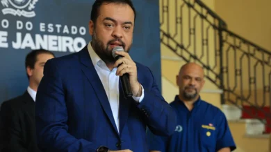 Relatório da PF trata relação de Castro com Vorcaro como "espúria"