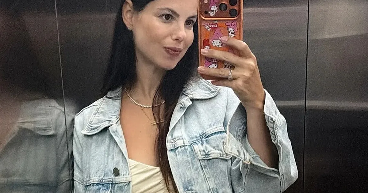 Sthefany Brito chora ao relatar experiência marcante na gravidez