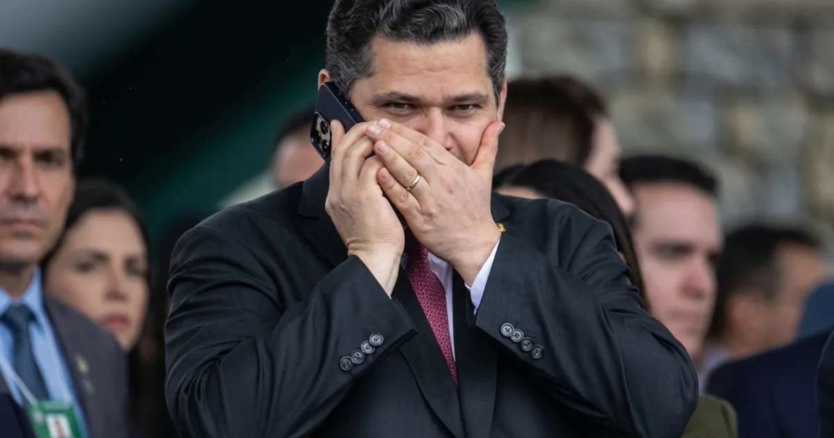 Suplente de Alcolumbre é indiciado pela PF por suspeita de desvio de recursos