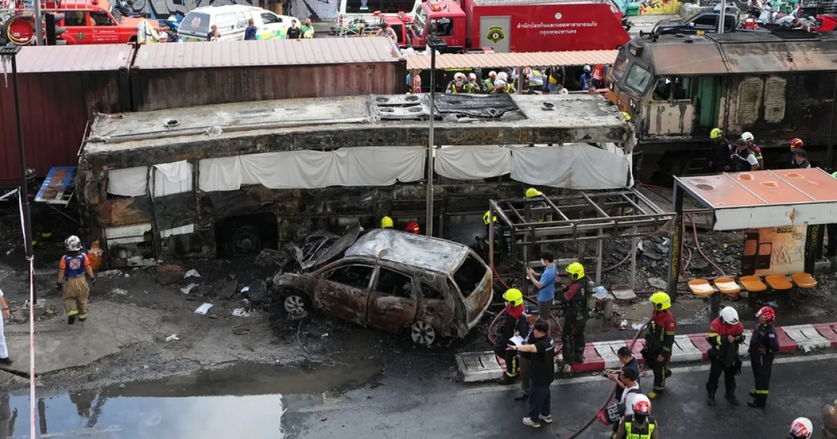 Urgente: grave acidente entre trem e ônibus deixa ao menos 8 mortos e 35 feridos