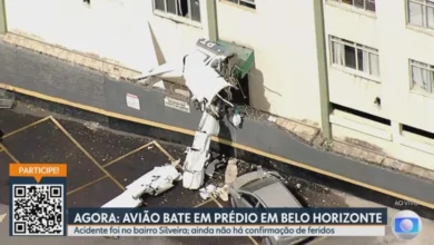 Vídeo mostra momento exato em que avião cai e bate prédio, em BH