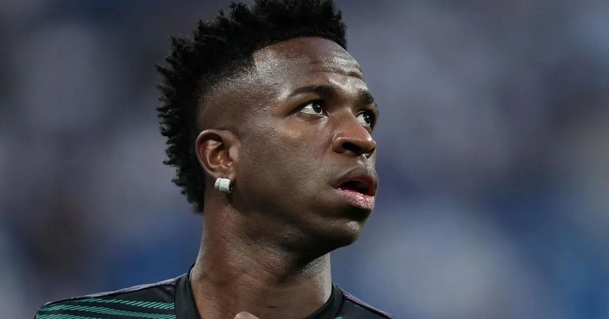Vini Jr fala a primeira vez após fim de namoro com Virginia