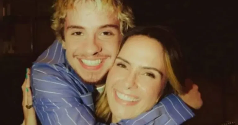 Ana Paula Renault se declara para Juliano Floss