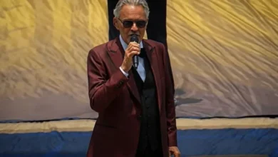 Andrea Bocelli: a história de superação do cantor que perdeu a visão após um jogo de futebol