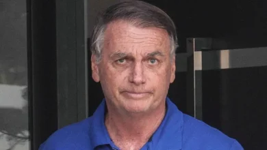 Apreensão de arma pode fazer Bolsonaro voltar para a Papudinha; entenda