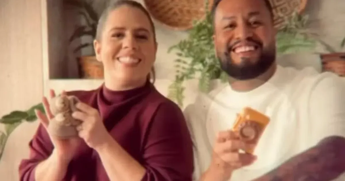Bastidores do entretenimento: Apresentadora Tati Machado e o marido anunciam espera pelo primeiro filho