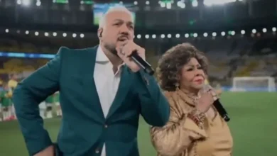 Belo e Alcione foram convidados para cantar o hino do Brasil antes de jogo da Seleção