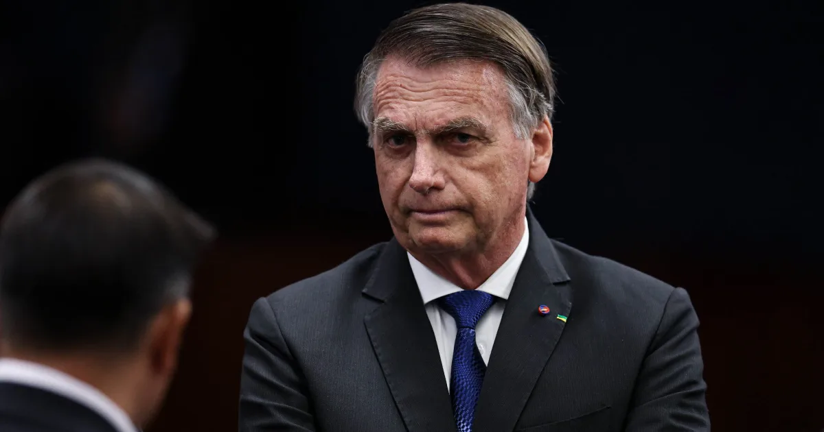 Bolsonaro pede a Moraes autorização para fazer exames em hospital