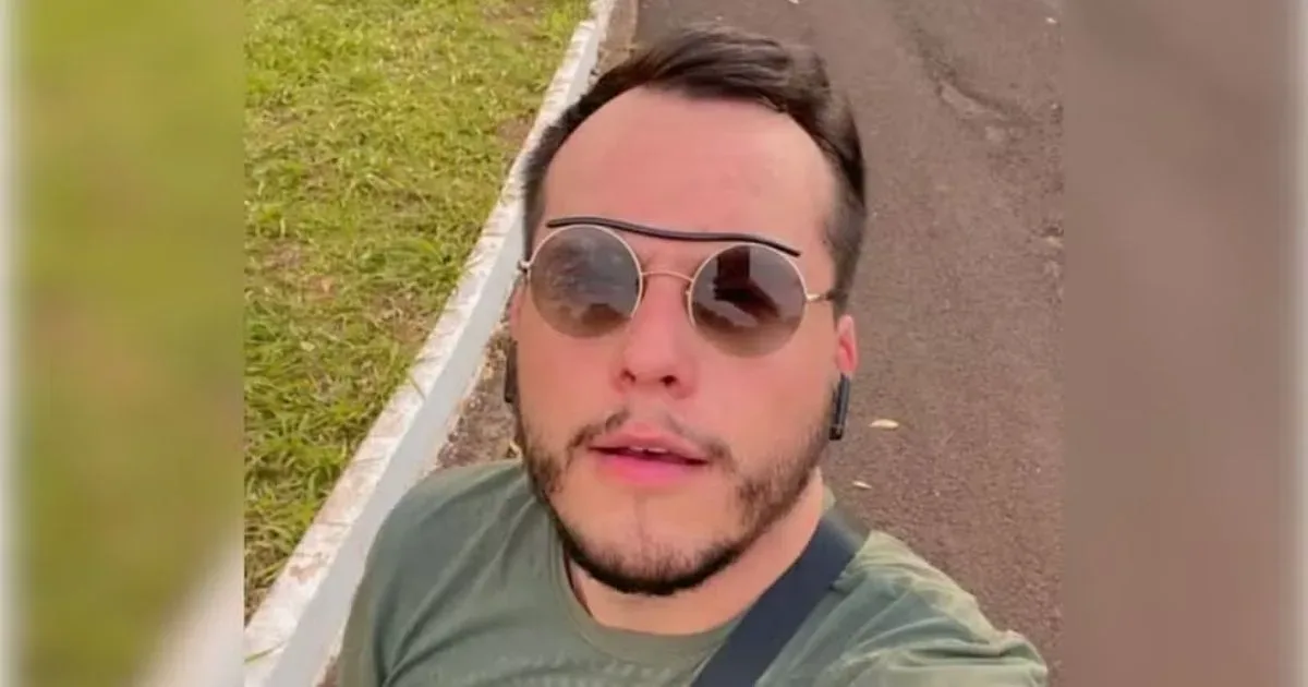 Caso de ator encontrado sem vida em motel é cercado de perguntas e respostas