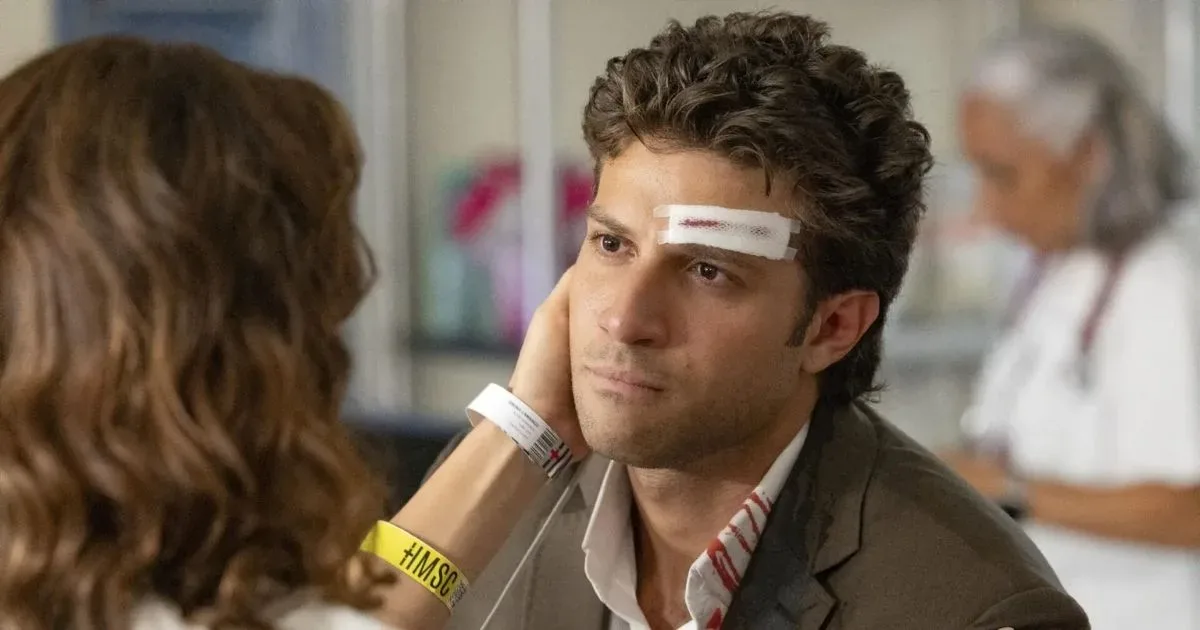 Chay Suede fica ferido em acidente nas gravações de Quem Ama Cuida
