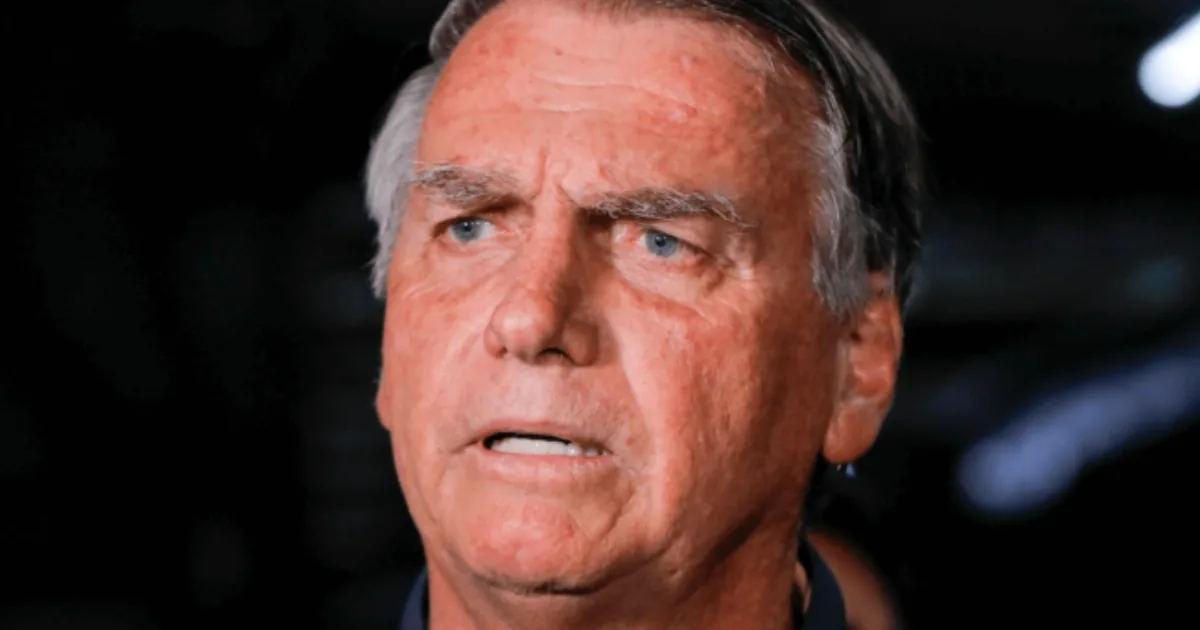 Defesa de Bolsonaro quebra o silêncio