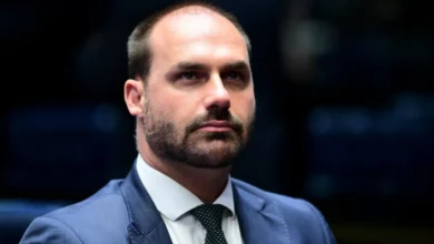 Eduardo sugere rompimento com Novo após Zema associar Flávio a Vorcaro