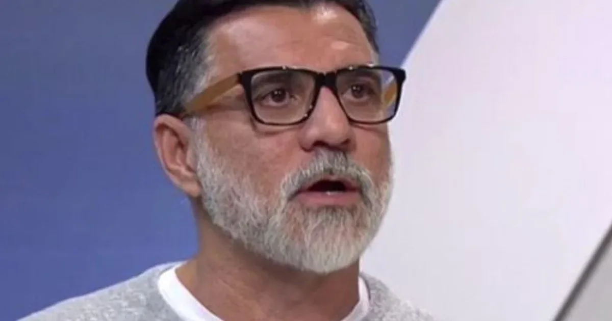 Ex-zagueiro da Seleção Brasileira é detido em aeroporto antes de embarcar para a Copa