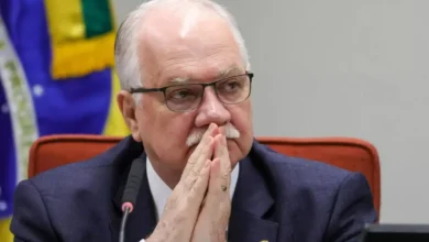 Fachin pede avaliação técnica antes de escolher relator de processo envolvendo Bolsonaro