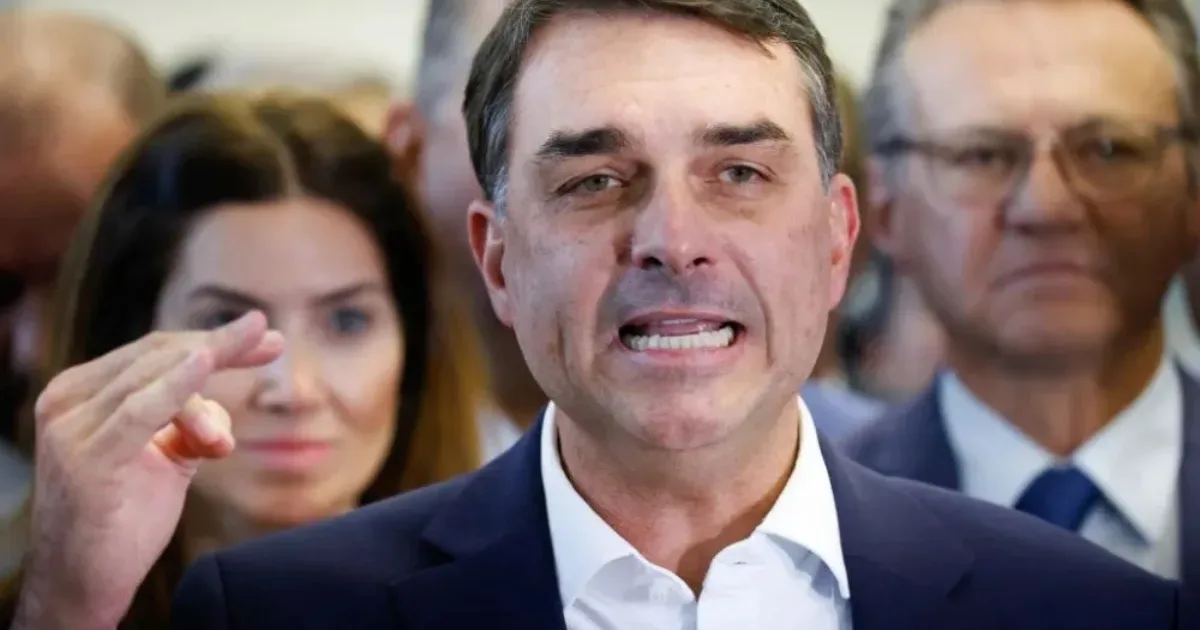 Flávio Bolsonaro recorre ao STF após declaração de Lula gerar forte repercussão política