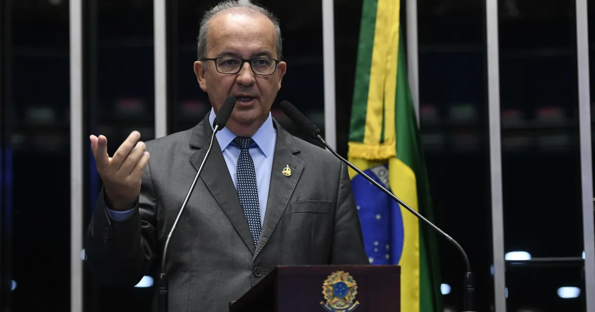 Governador de SC diz que Lula mente e o chama de “cara de pau”