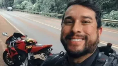 Homem perde a vida em acidente entre moto e caminhão em cruzamento