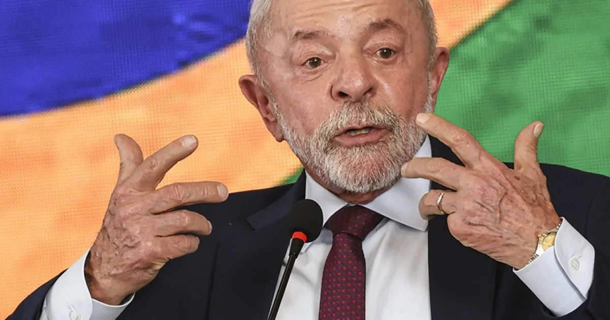 Lula detona Neymar e o chama de "primeiro jogador home office do Brasil