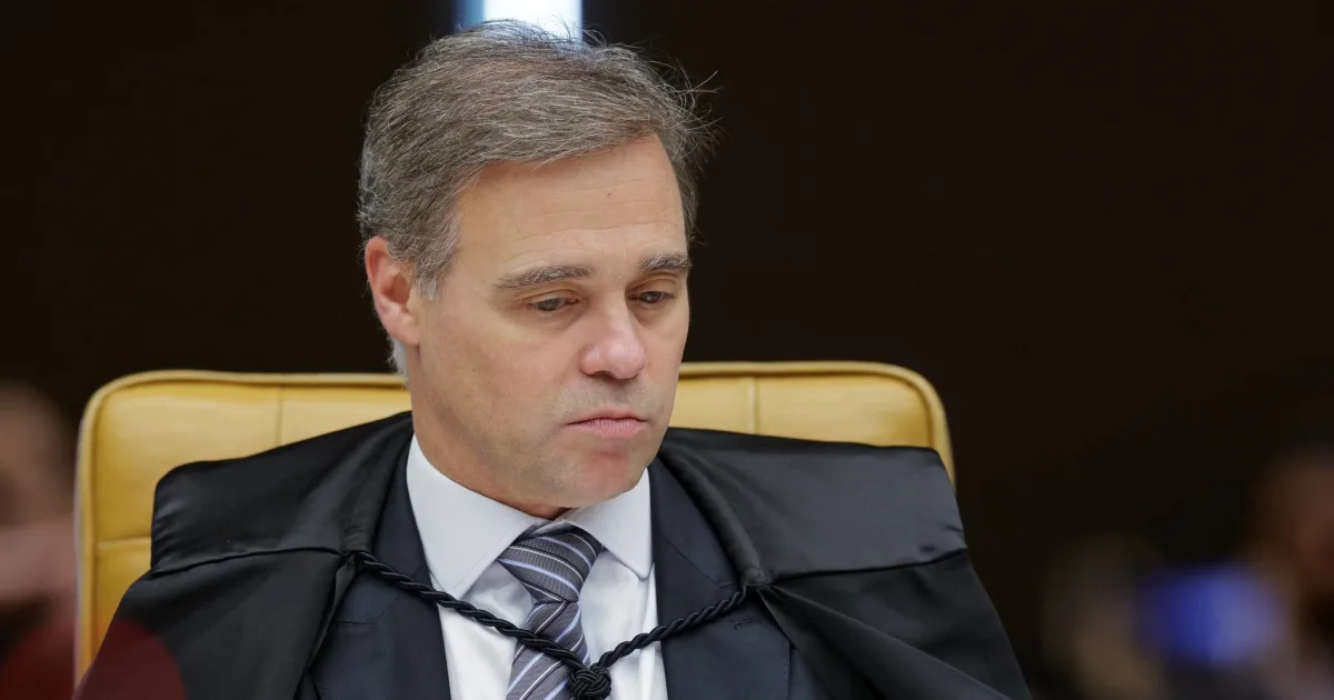 Mendonça determina transferência de Vorcaro para a Papudinha em até 24h