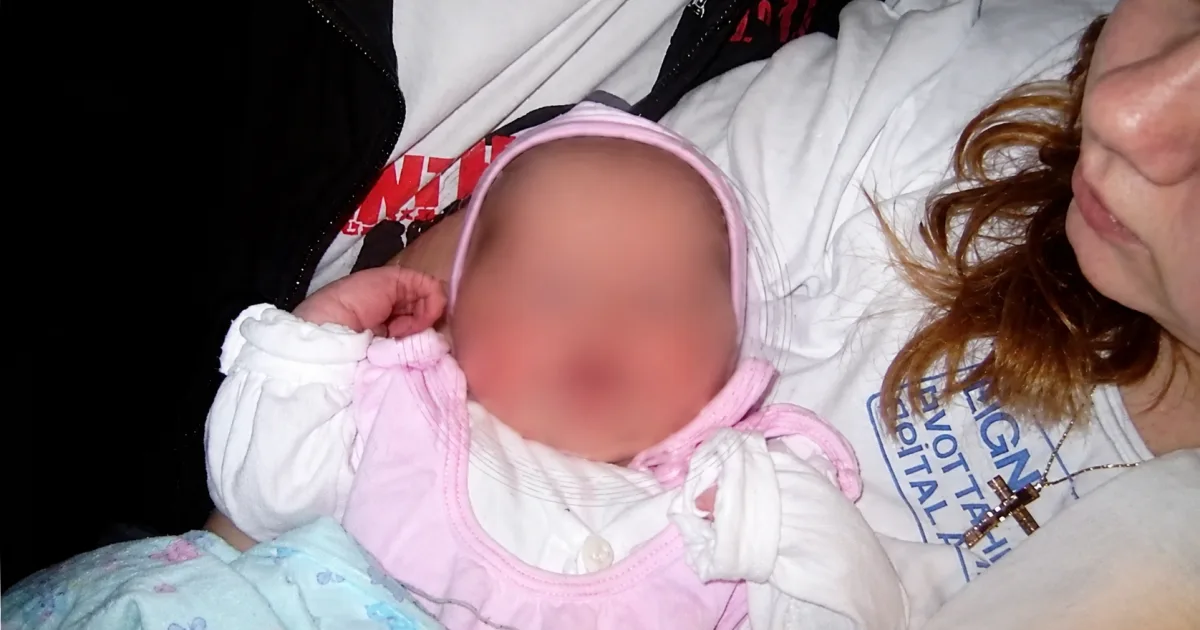 Menina de 12 anos dá à luz e exame de DNA revela quem é o pai