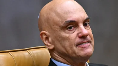Moraes aciona PGR após PF indiciar Flávio Bolsonaro por calúnia contra Lula
