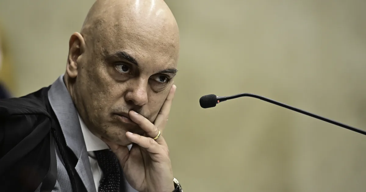 Moraes intima presidente do Ibama em ação que envolve Ricardo Salles