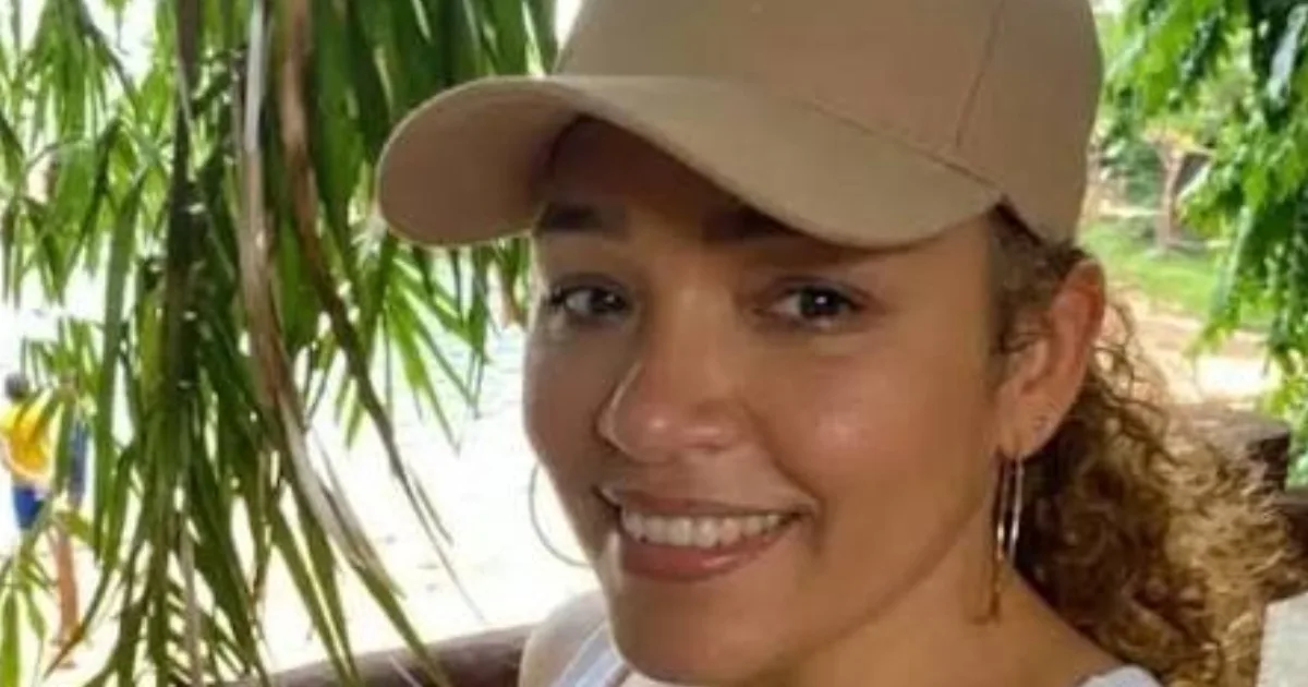 Mulher perde a vida após ser arremessada durante capotamento