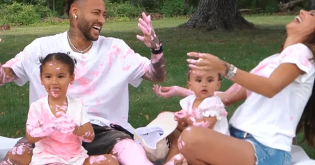Neymar será pai de menina; entenda o anúncio feito em redes sócias