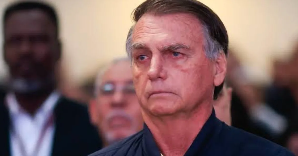 O que Bolsonaro alegou ao STF sobre pistola apreendida em blitz no DF
