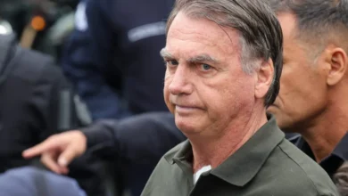 Prisão domiciliar de Bolsonaro termina na quinta; prorrogação depende de Moraes