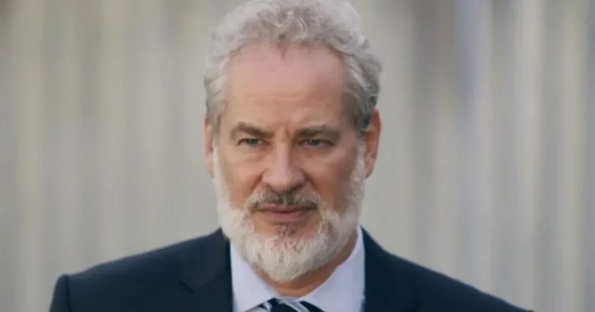 Quem Ama Cuida tem duas atitudes de Ademir que causará um caos na vida de Adriana