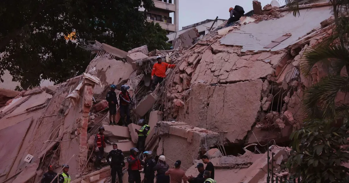 Terremotos podem ter causado de 10 mil a 100 mil mortes, diz agência dos EUA