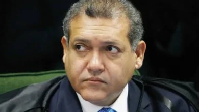 TSE julga decisão que suspendeu pesquisa envolvendo Flávio Bolsonaro