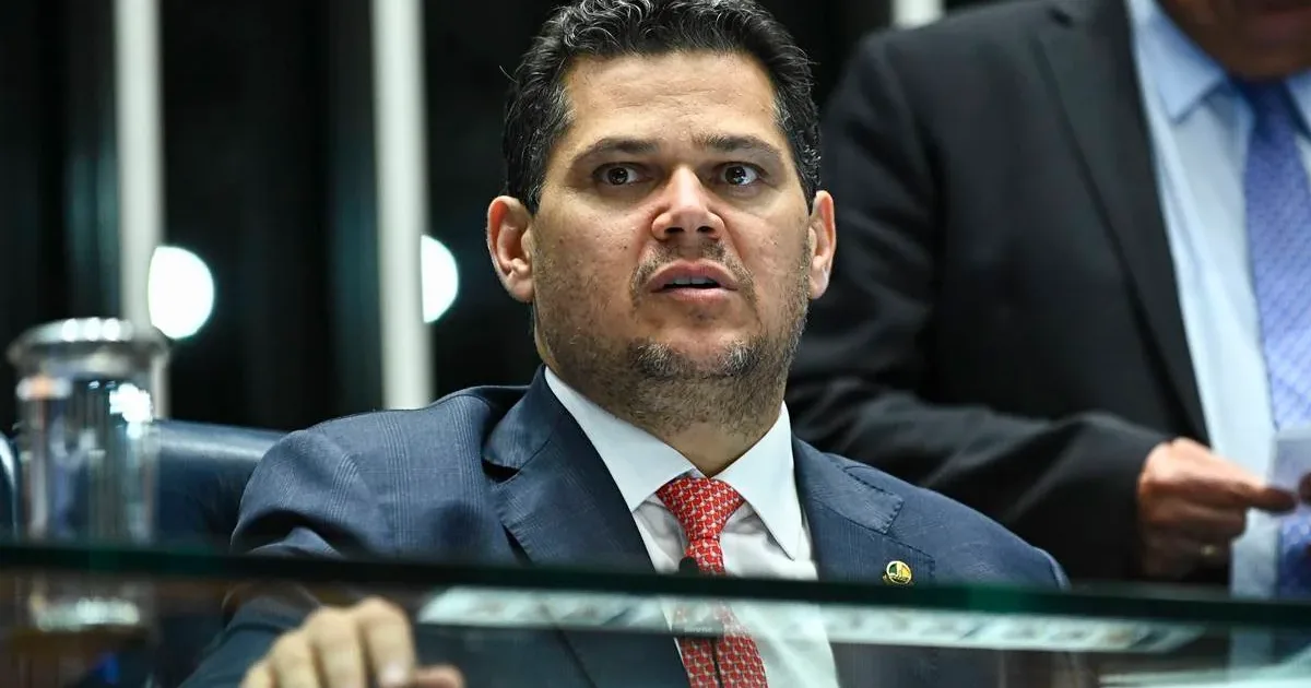 Alcolumbre aceita acordo e decide votar MP do Frete hoje